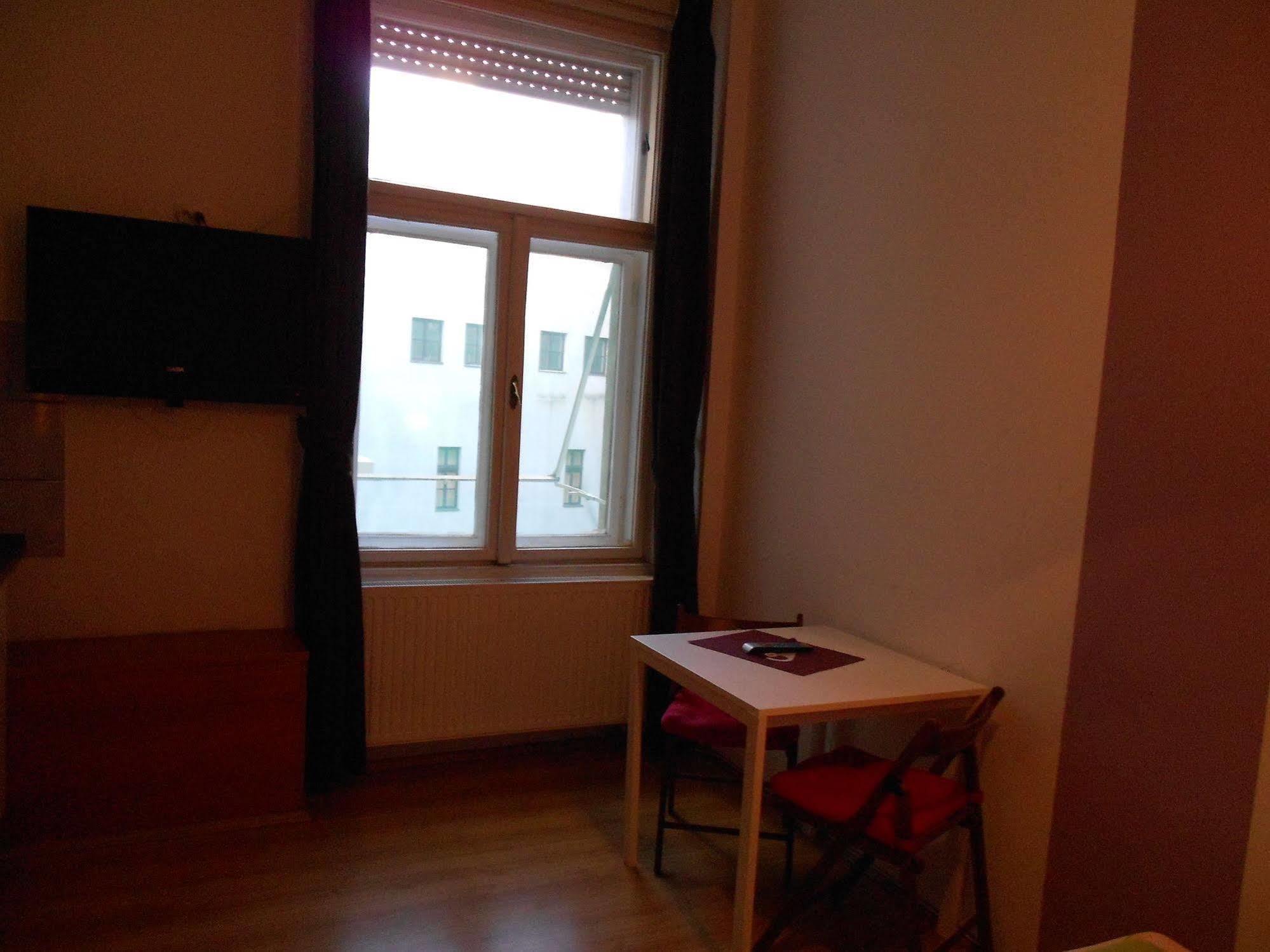Downtown Apartments Budapeşte Dış mekan fotoğraf